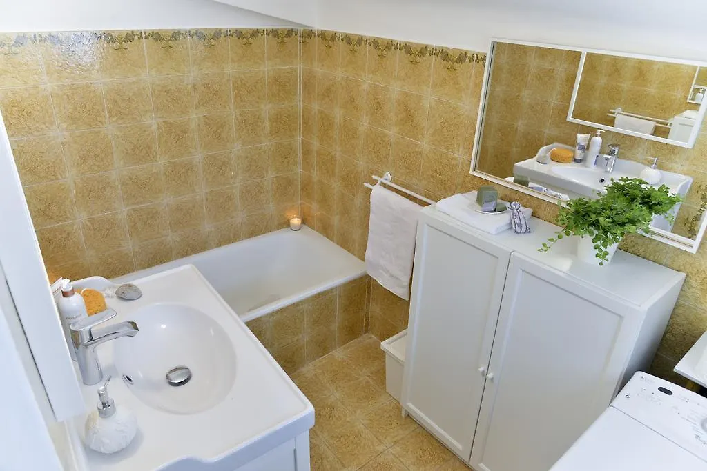 Holiday home Mas Des Lavandes Riez France